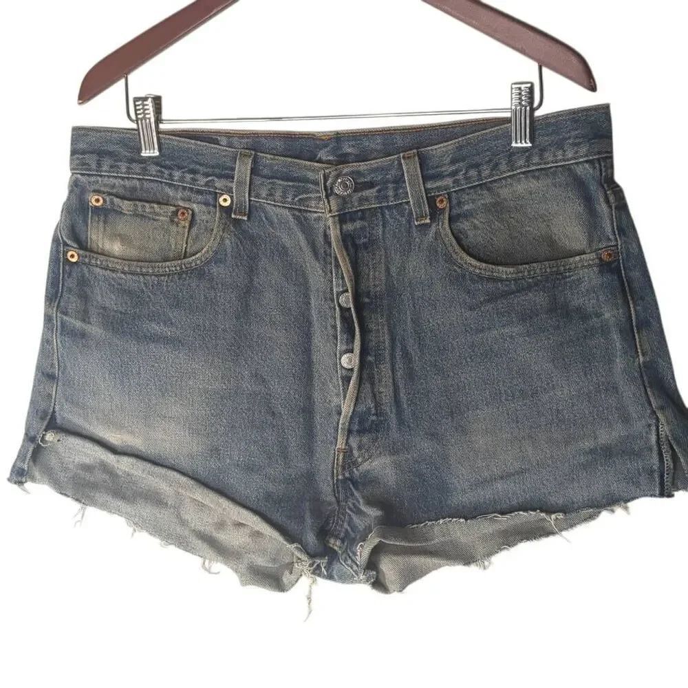 Levi's 501 Women's Cutoff Shorts 38 16
